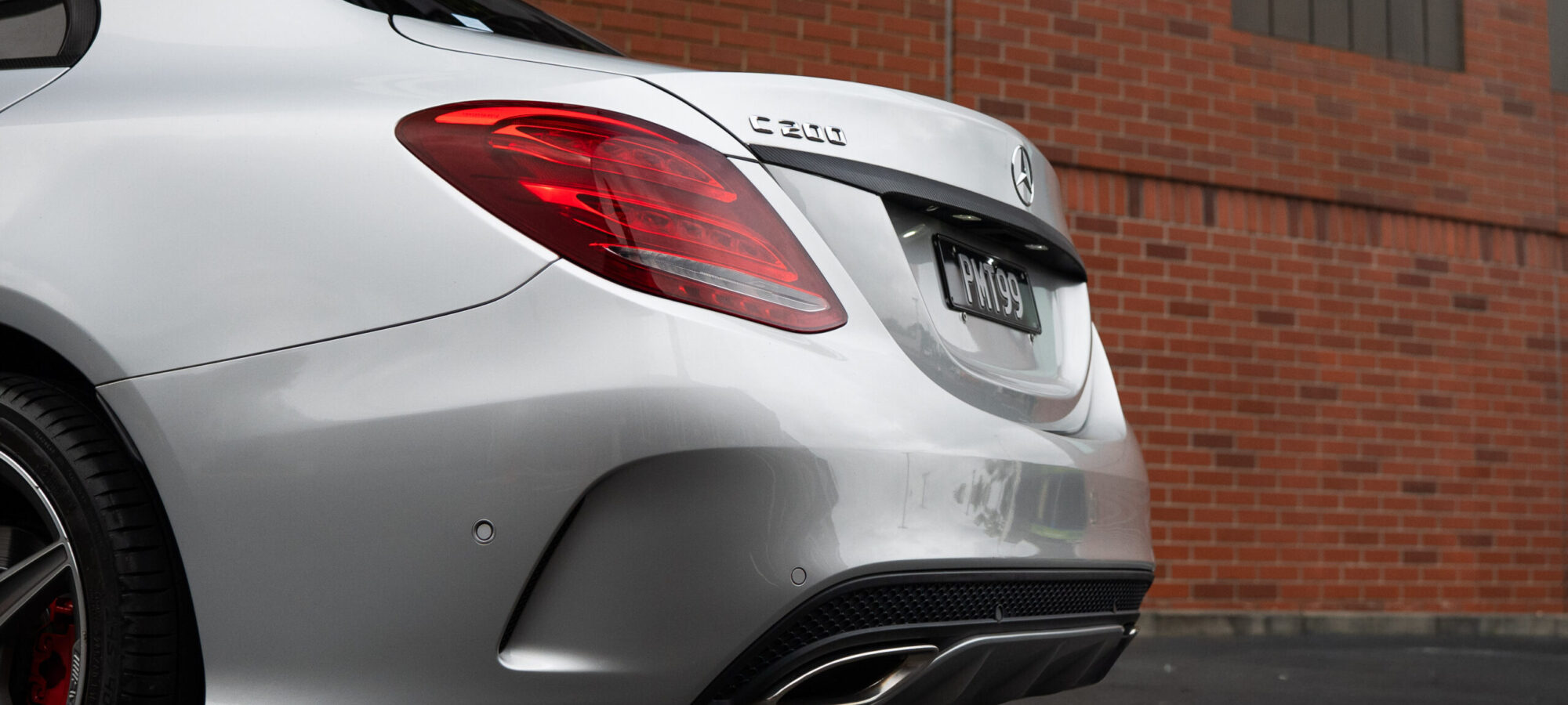 Vehicle Gallery Image