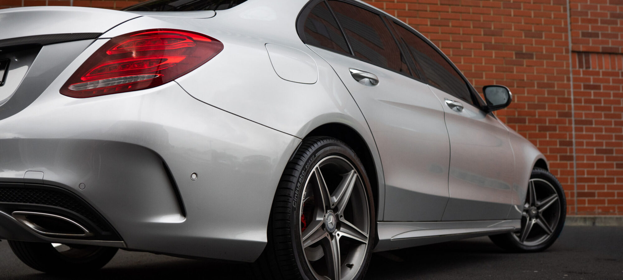 Vehicle Gallery Image