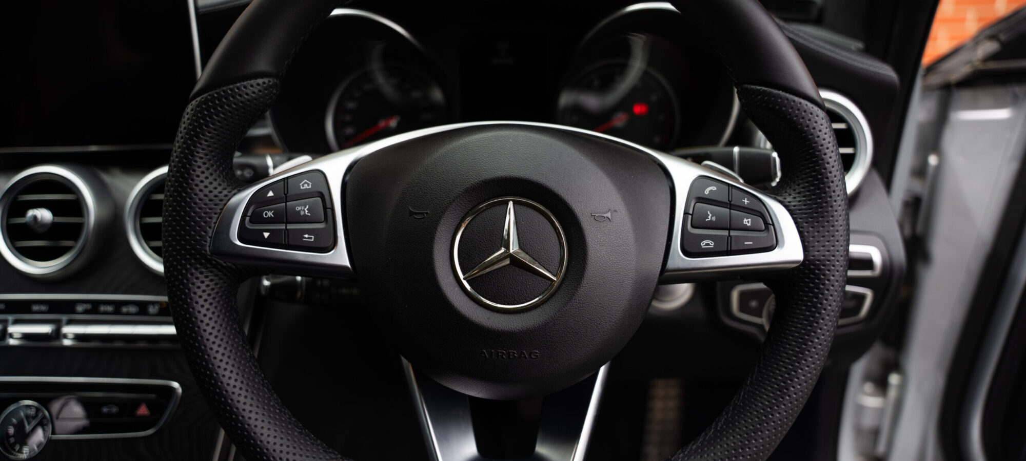 Vehicle Gallery Image