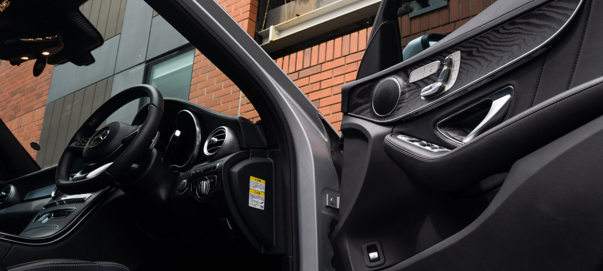 Vehicle Gallery Image