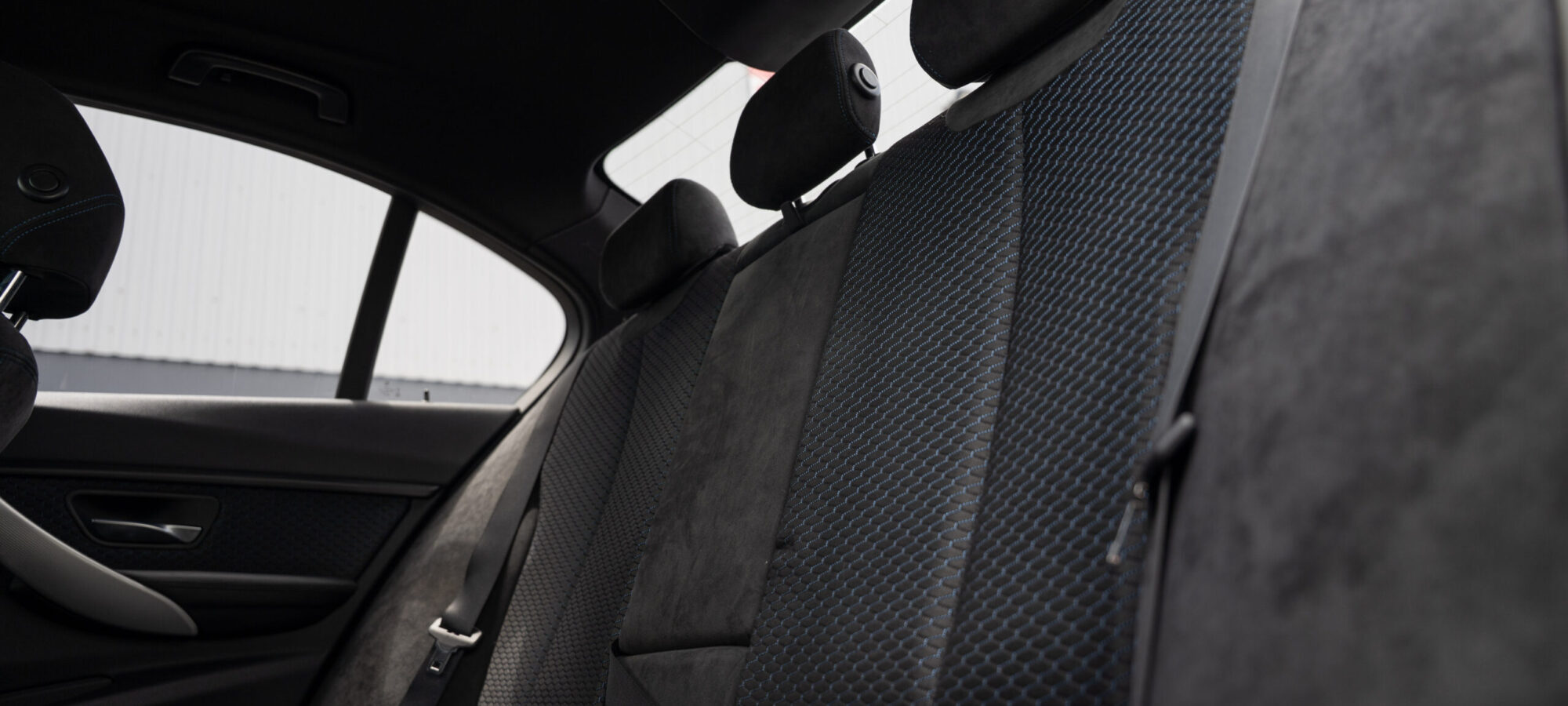 Vehicle Gallery Image