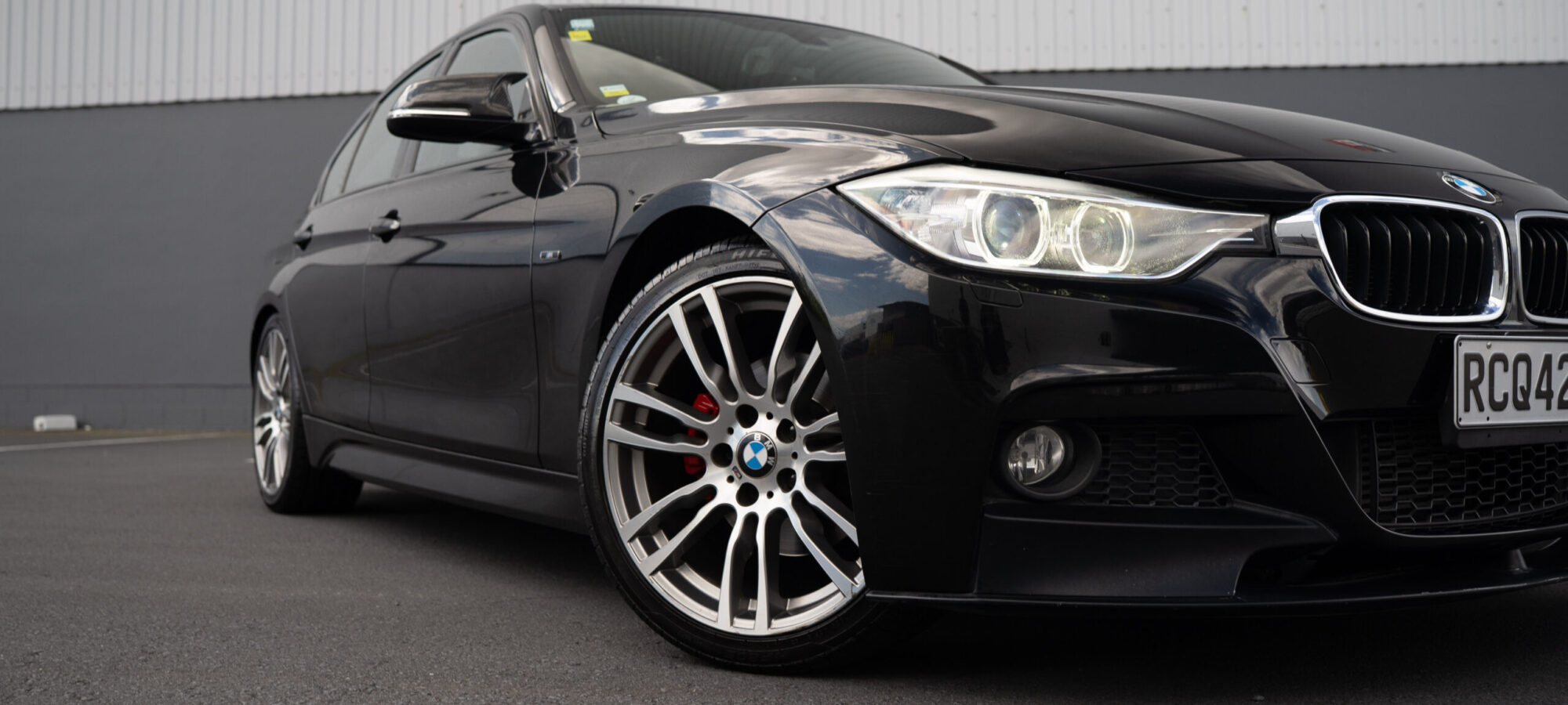 Vehicle Gallery Image