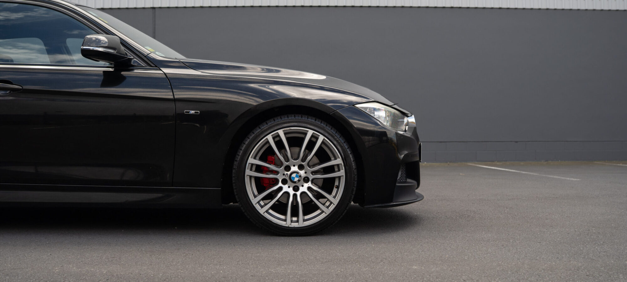 Vehicle Gallery Image