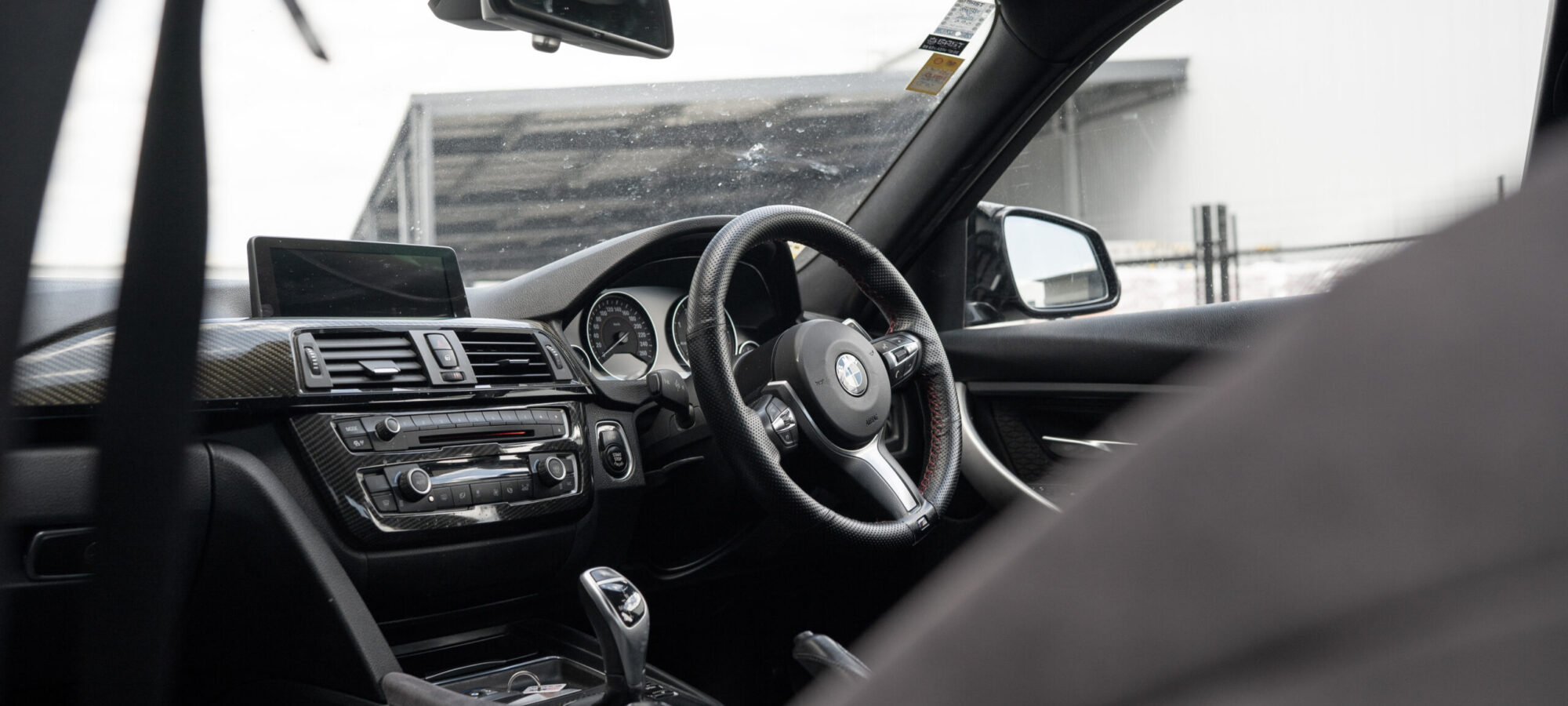 Vehicle Gallery Image