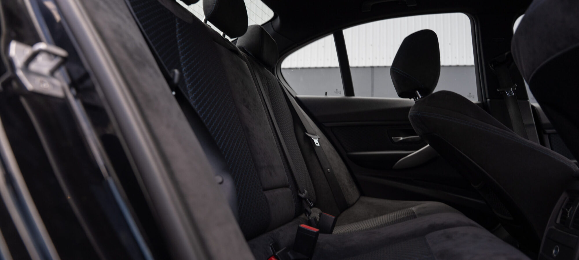 Vehicle Gallery Image