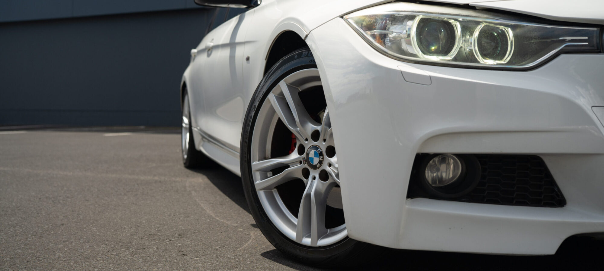 Vehicle Gallery Image