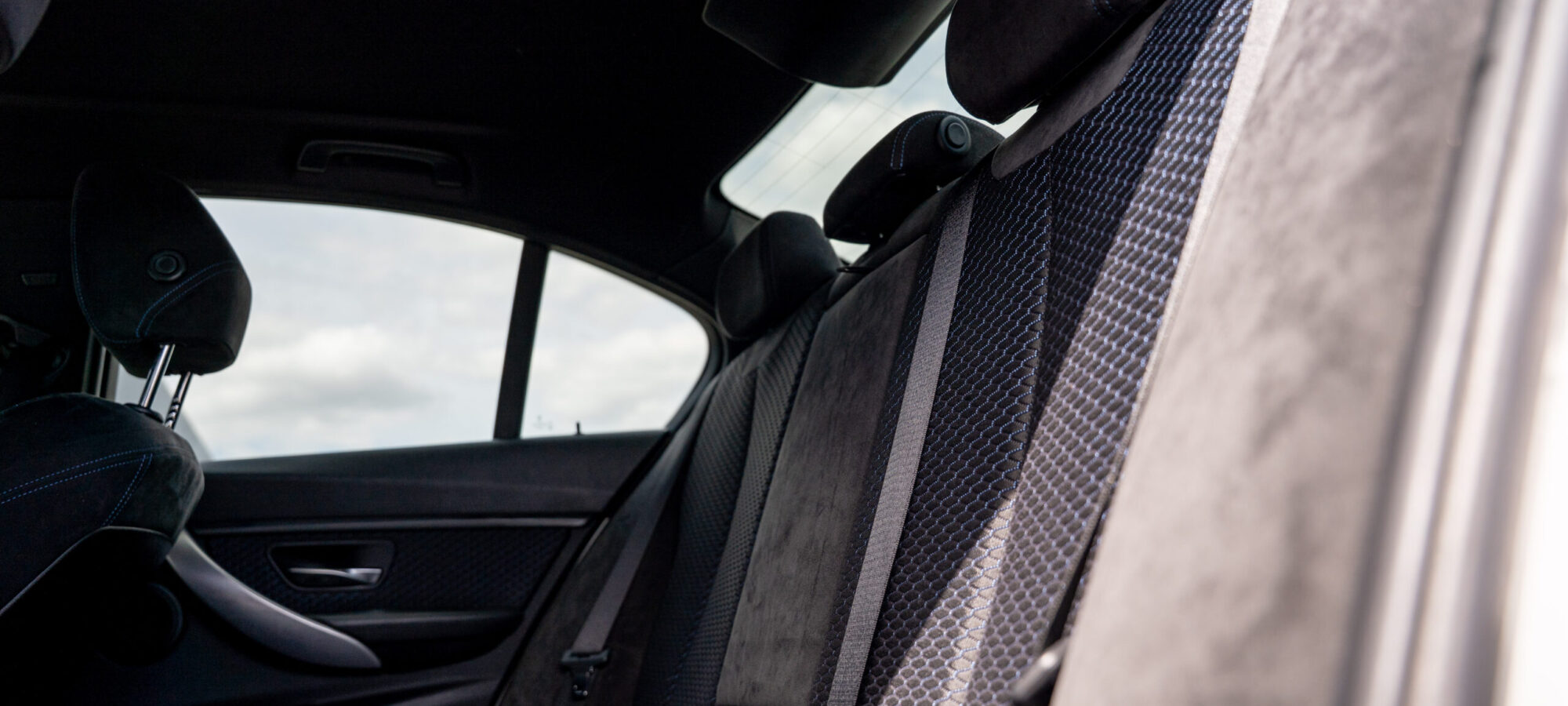 Vehicle Gallery Image