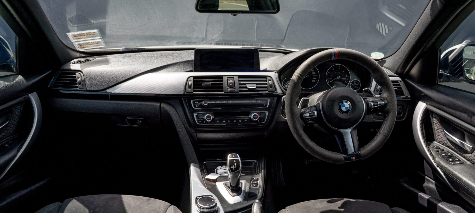 Vehicle Gallery Image