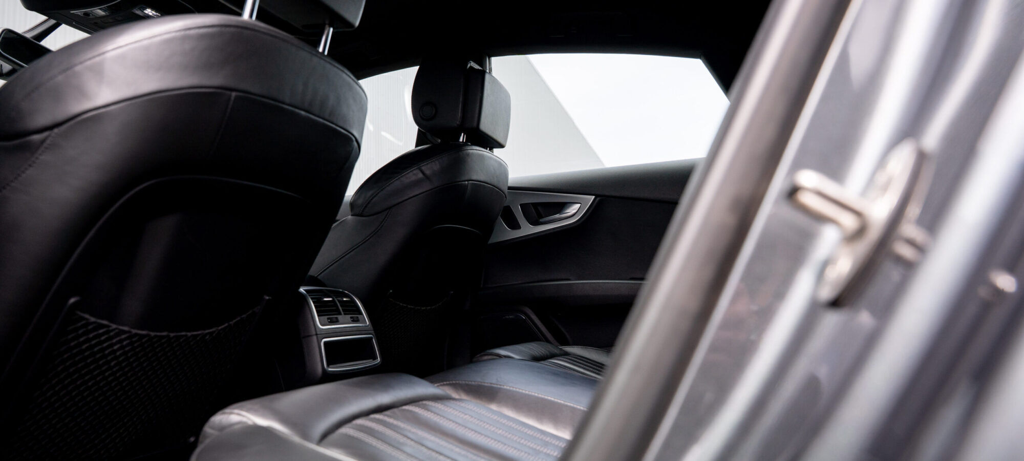 Vehicle Gallery Image