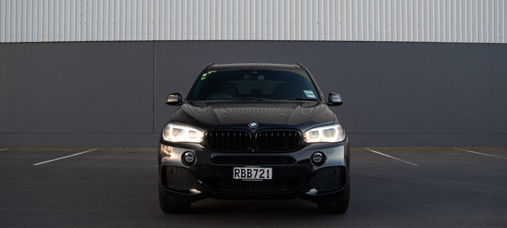 Vehicle Gallery Image