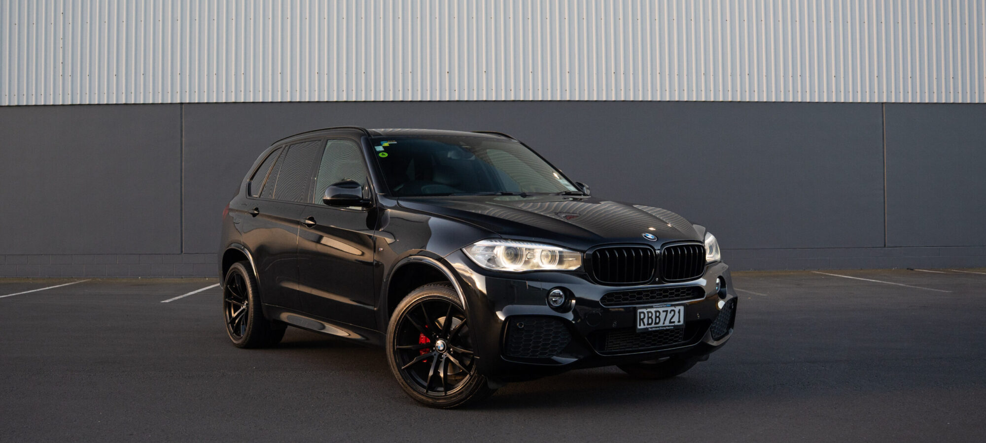 Vehicle Gallery Image