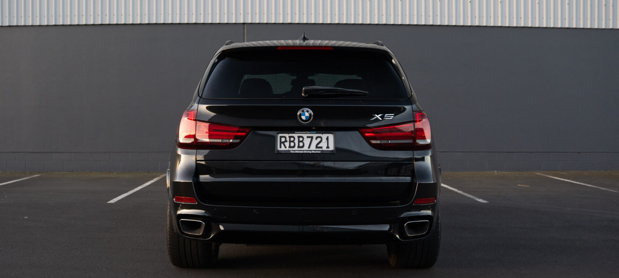 Vehicle Gallery Image