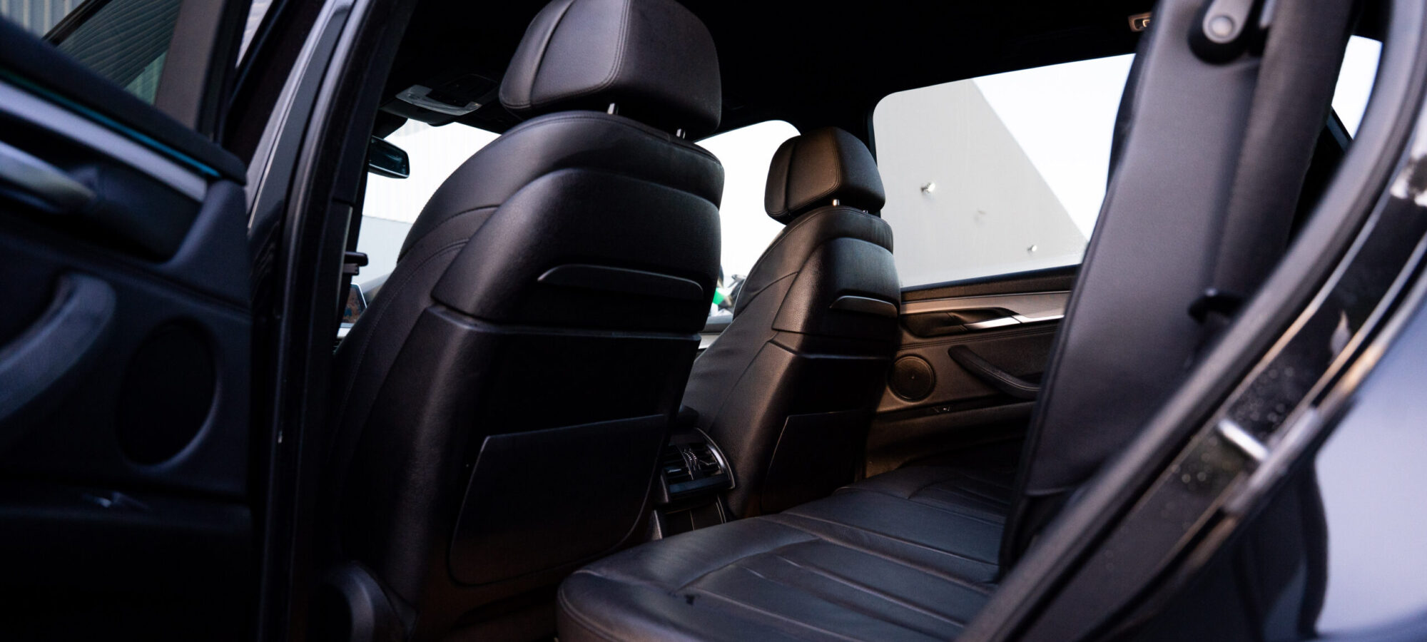 Vehicle Gallery Image