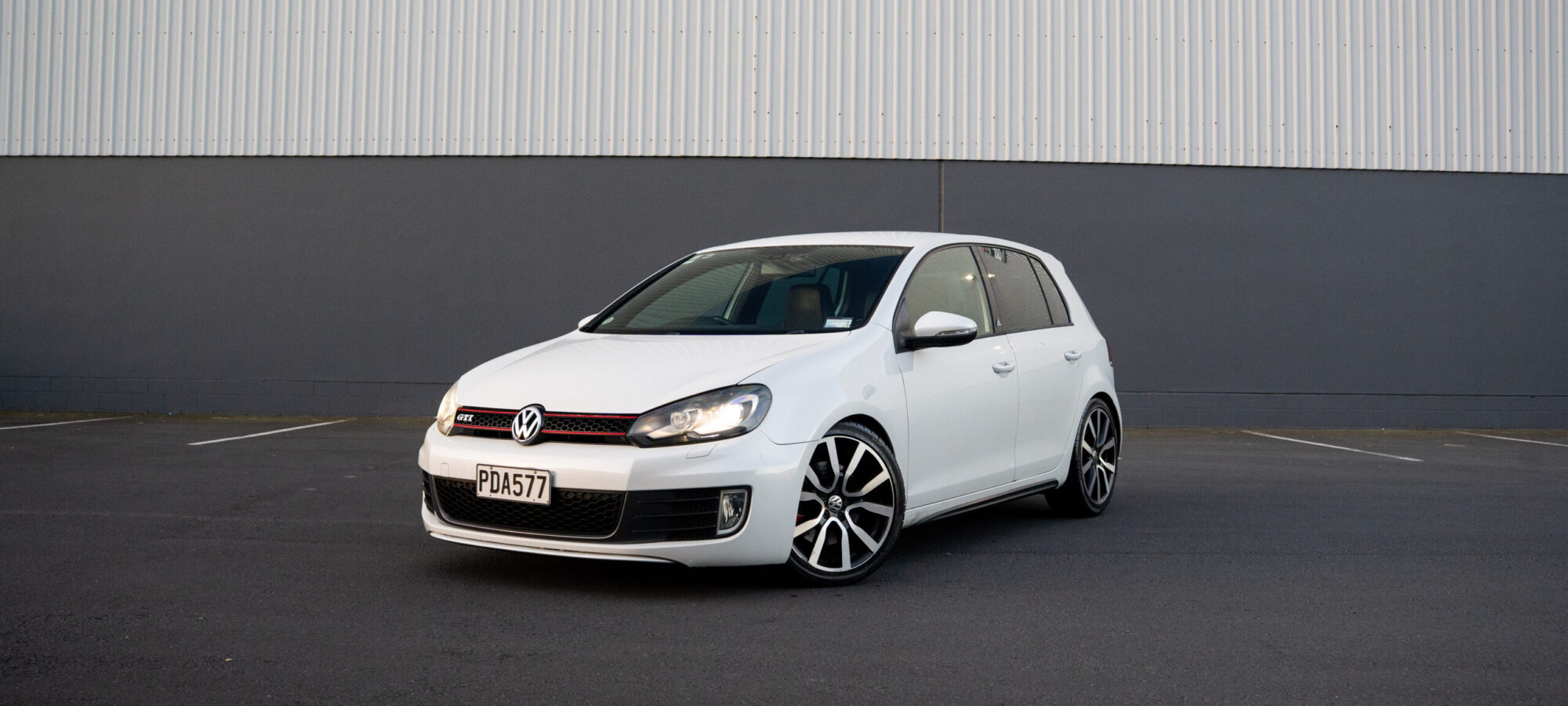 Vehicle Gallery Image