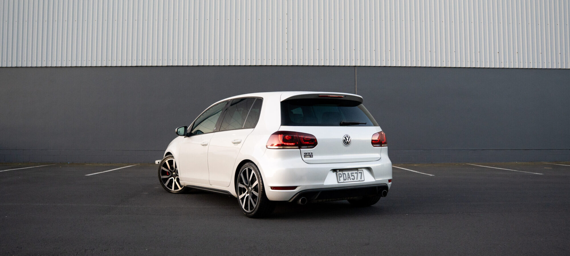 Vehicle Gallery Image