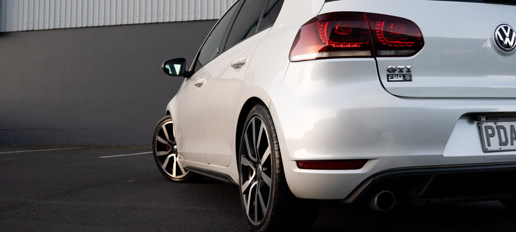 Vehicle Gallery Image