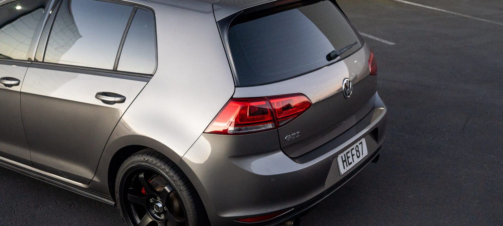 Vehicle Gallery Image