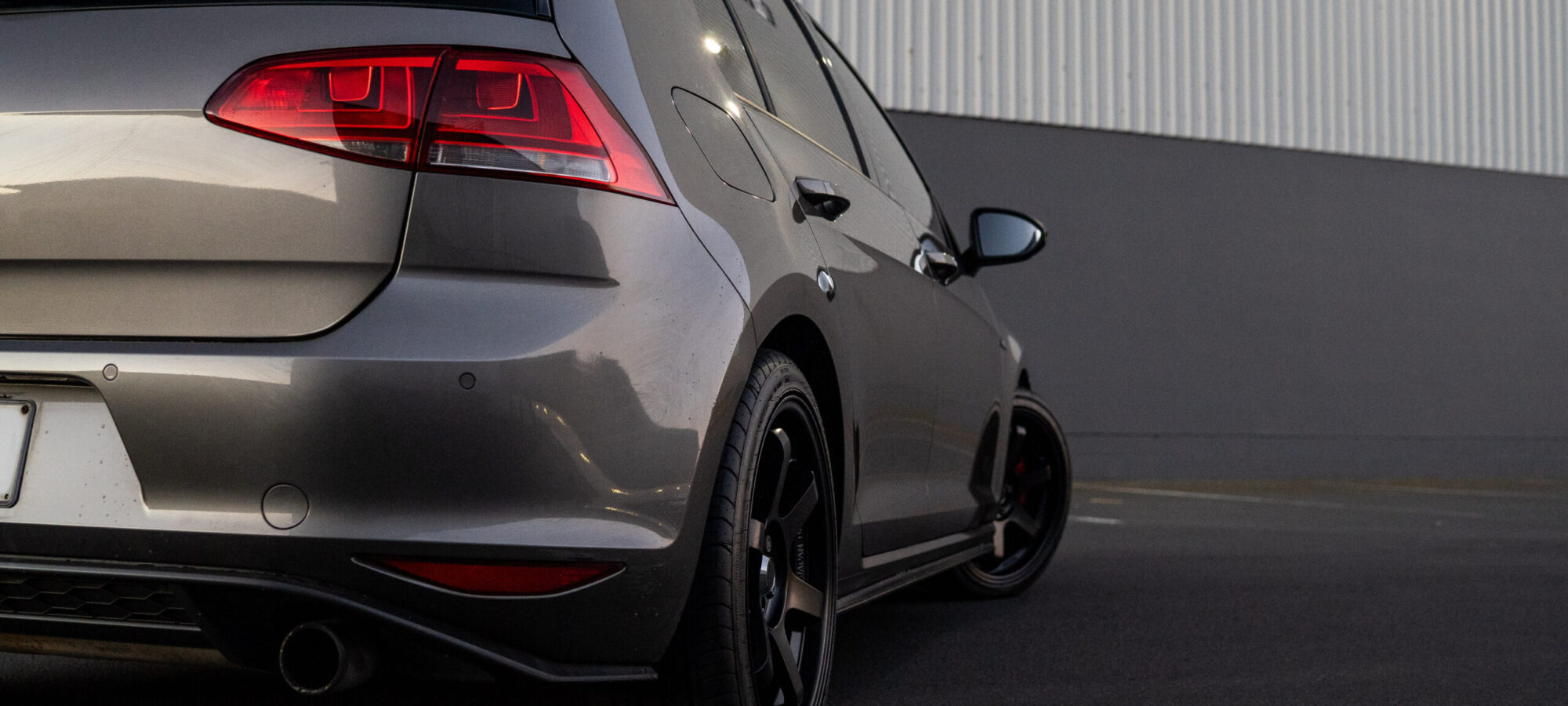 Vehicle Gallery Image