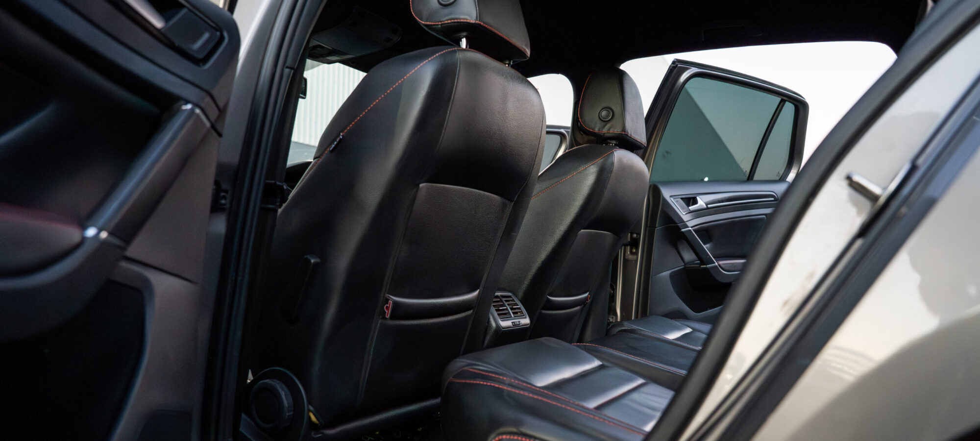 Vehicle Gallery Image