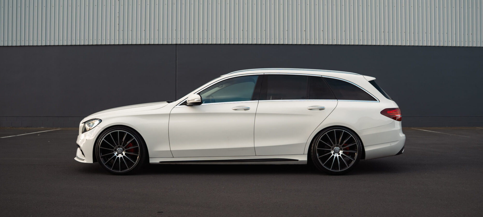 Vehicle Gallery Image