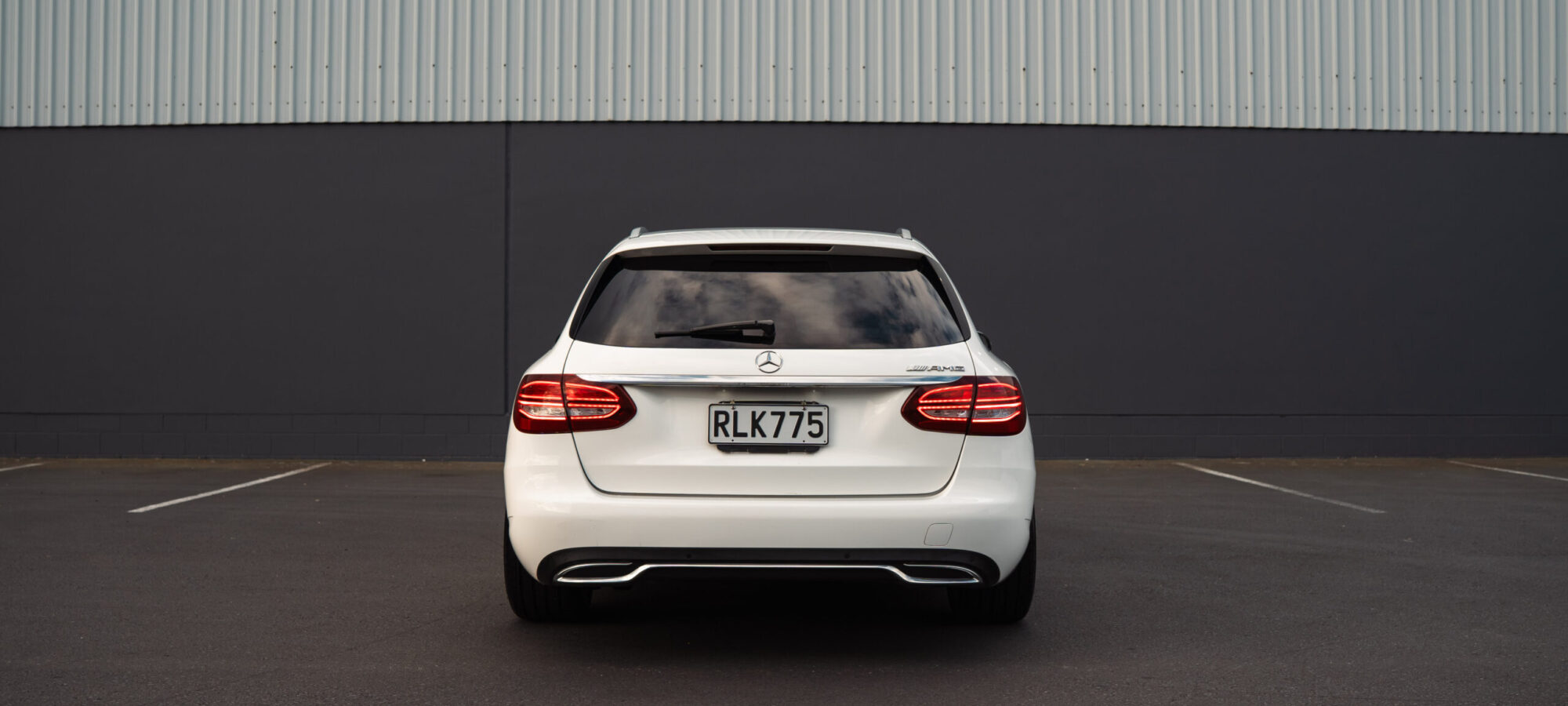 Vehicle Gallery Image