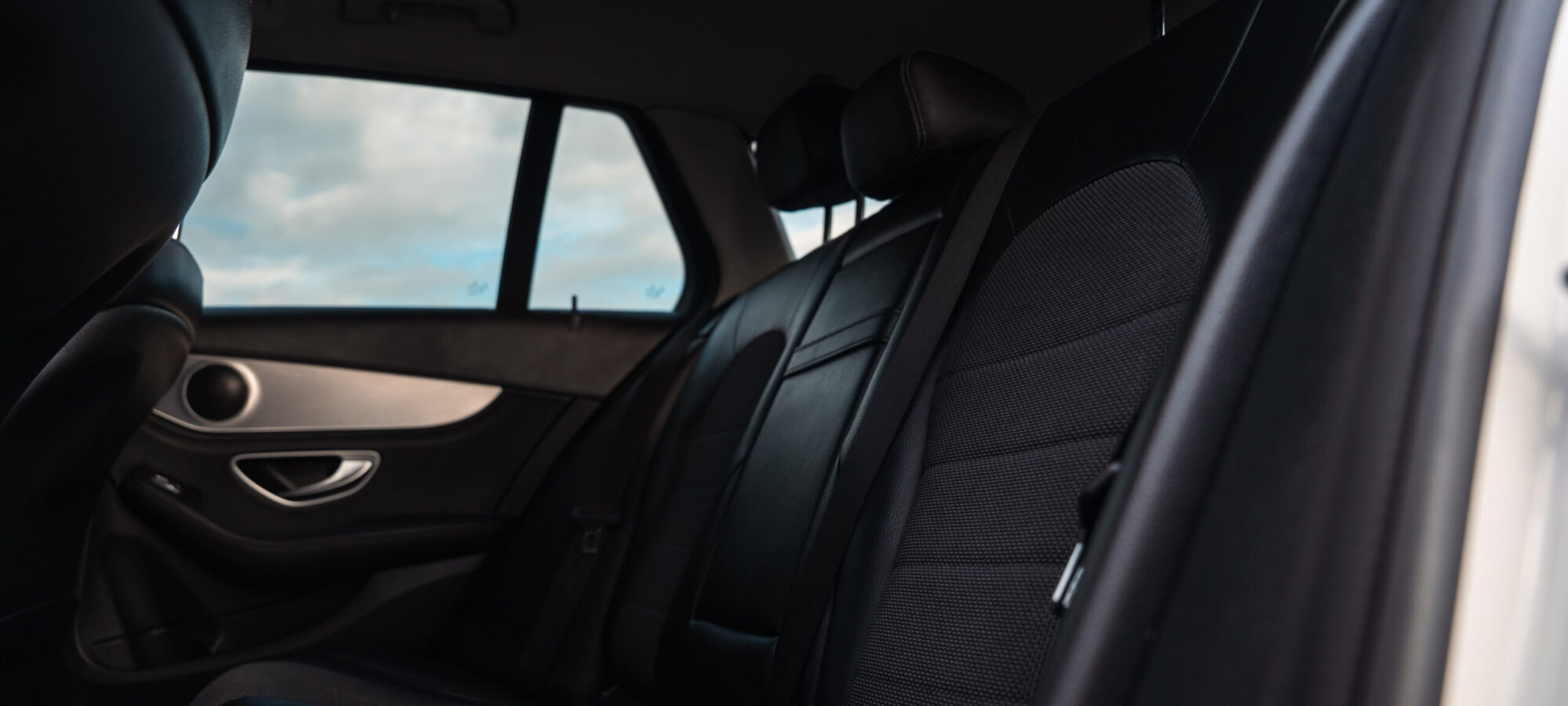 Vehicle Gallery Image