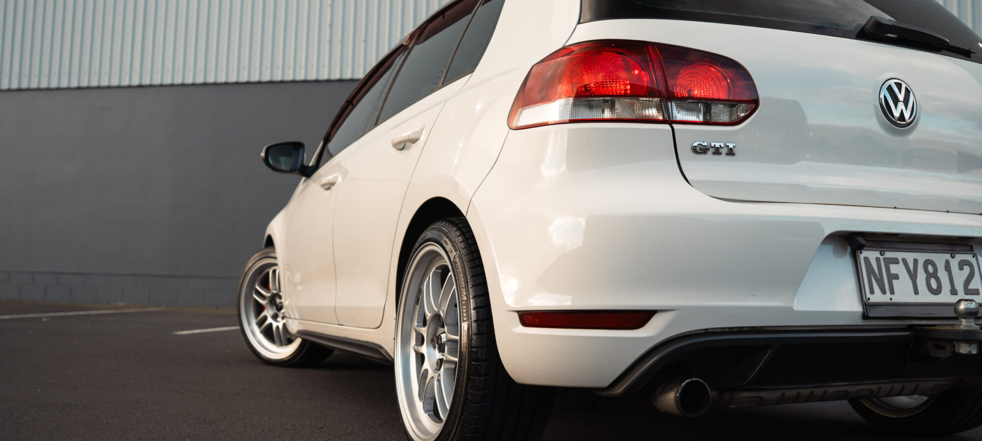 Vehicle Gallery Image