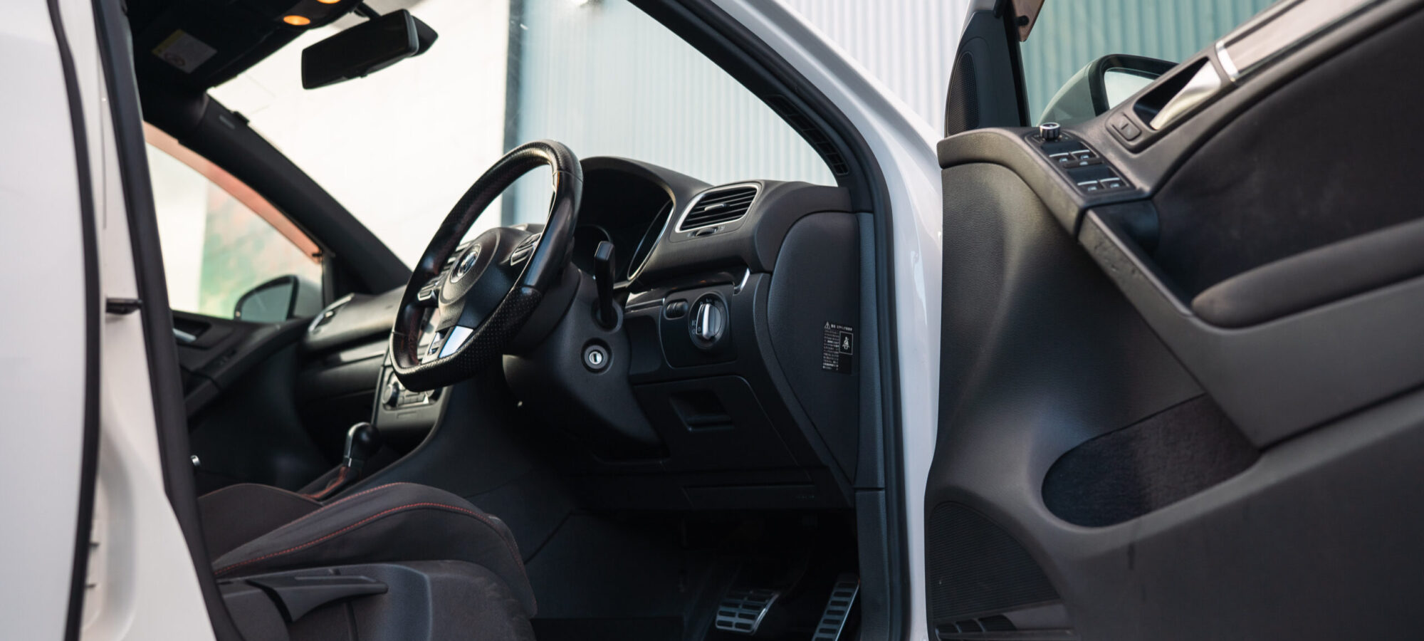 Vehicle Gallery Image