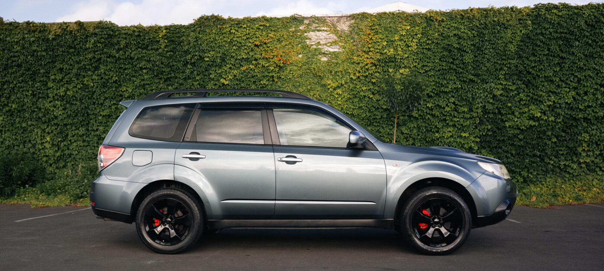 Vehicle Gallery Image