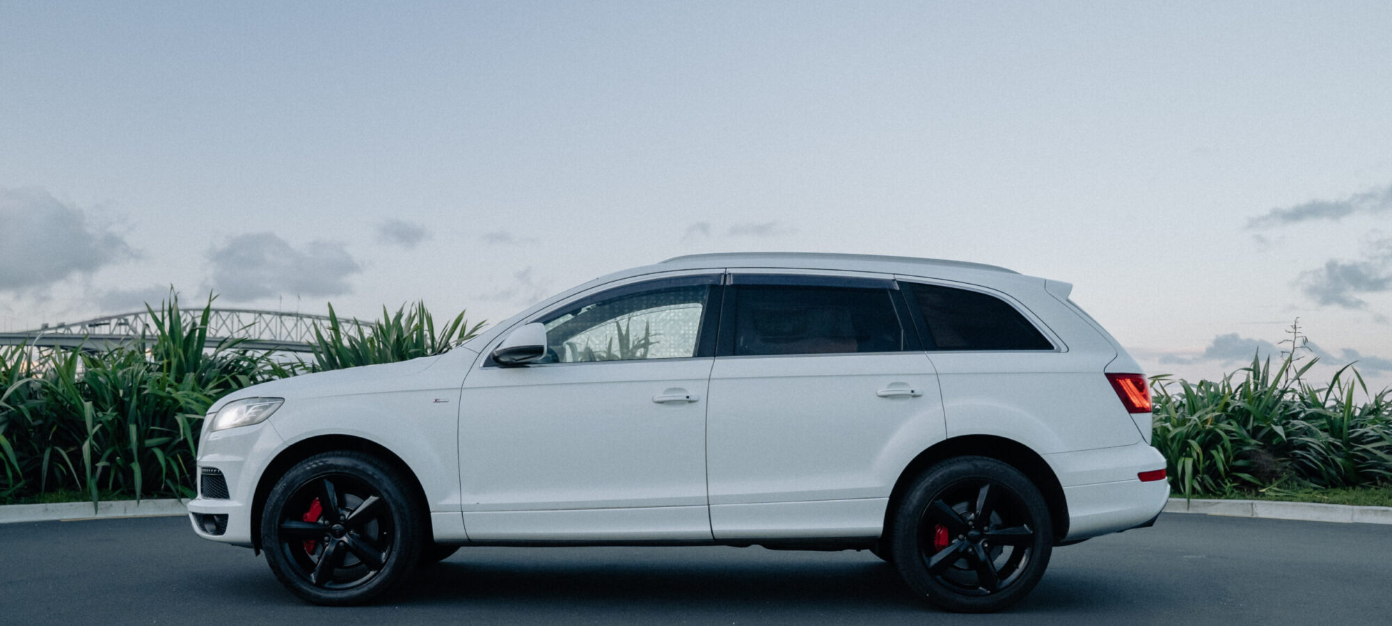 Vehicle Gallery Image